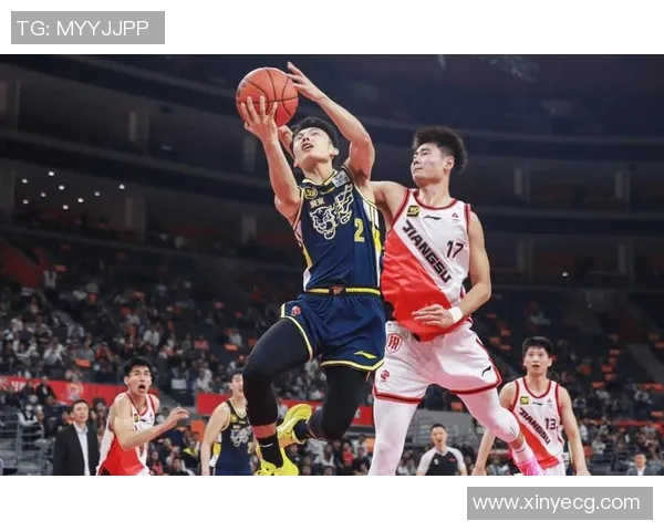 CBA精彩回放广东队对阵福建队的激烈比赛瞬间与精彩时刻分析